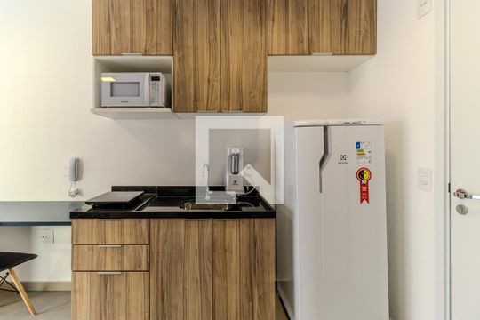 Cozinha de kitnet/studio à venda com 1 quarto, 27m² em Vila Buarque, São Paulo