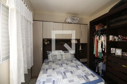 Quarto 2 de casa à venda com 3 quartos, 300m² em Vila Matilde, São Paulo