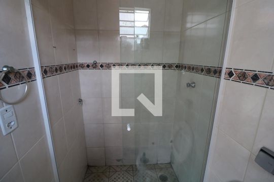 Banheiro 2 de casa para alugar com 2 quartos, 85m² em Chácara Mafalda, São Paulo