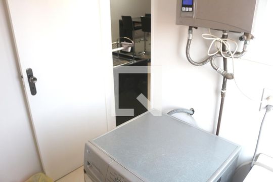 Área de Serviço de apartamento à venda com 3 quartos, 324m² em Barcelona, São Caetano do Sul