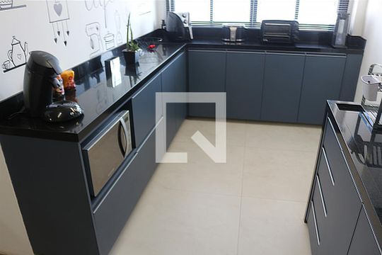 Cozinha de apartamento à venda com 3 quartos, 324m² em Barcelona, São Caetano do Sul