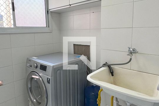 Área de Serviço de apartamento para alugar com 2 quartos, 51m² em Centro, Barueri