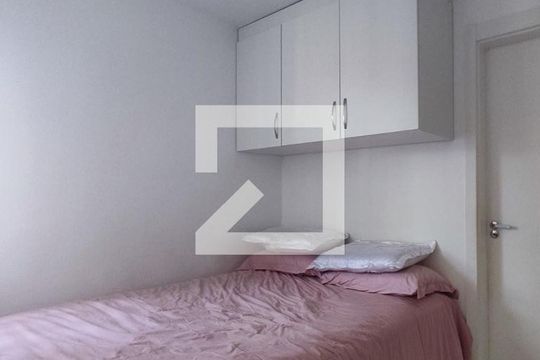 Sala/quarto de kitnet/studio para alugar com 1 quarto, 28m² em Boa Vista, Curitiba