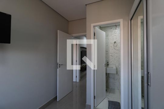 Suíte 1 de apartamento à venda com 2 quartos, 104m² em Vila Sao Pedro, Santo André