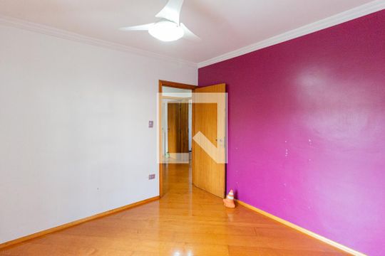 Quarto 2 de casa para alugar com 4 quartos, 320m² em Vila Osasco, Osasco