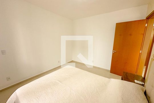 Quarto 1 de apartamento para alugar com 2 quartos, 62m² em Vargem do Bom Jesus, Florianópolis