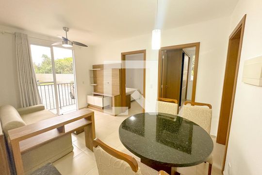 Apartamento para alugar com 2 quartos, 62m² em Vargem do Bom Jesus, Florianópolis