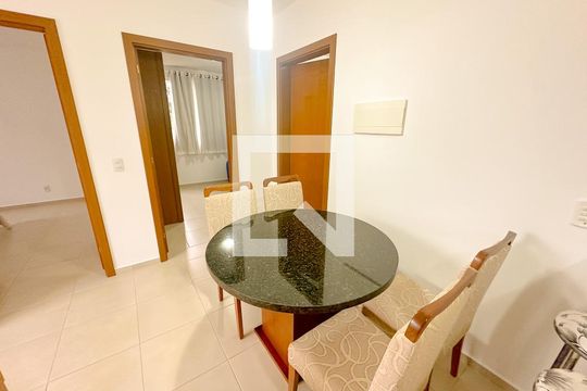 Sala de apartamento para alugar com 2 quartos, 62m² em Vargem do Bom Jesus, Florianópolis