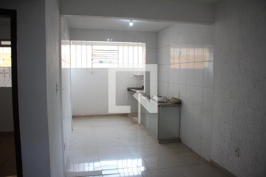 Cozinha de apartamento para alugar com 2 quartos, 90m² em Eldorado, Contagem