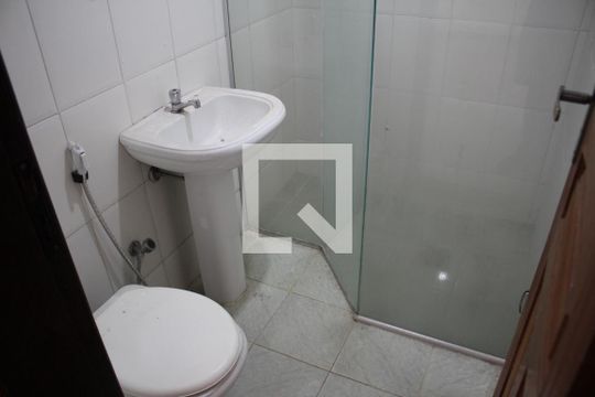 Banheiro de apartamento para alugar com 2 quartos, 90m² em Eldorado, Contagem
