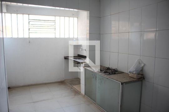 Cozinha de apartamento para alugar com 2 quartos, 90m² em Eldorado, Contagem