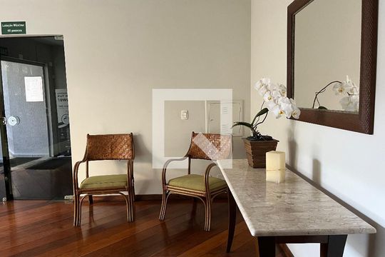 Hall de entrada de apartamento para alugar com 1 quarto, 50m² em Vila Clementino, São Paulo