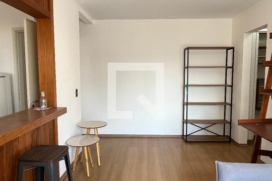 Sala de apartamento para alugar com 1 quarto, 50m² em Vila Clementino, São Paulo
