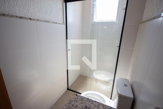 Banheiro Social de apartamento para alugar com 2 quartos, 59m² em (l-11), Ribeirão Preto