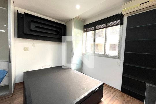 Quarto de kitnet/studio à venda com 1 quarto, 37m² em Jabaquara, São Paulo