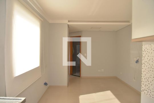 Apartamento para alugar com 2 quartos, 76m² em Campestre, Santo André