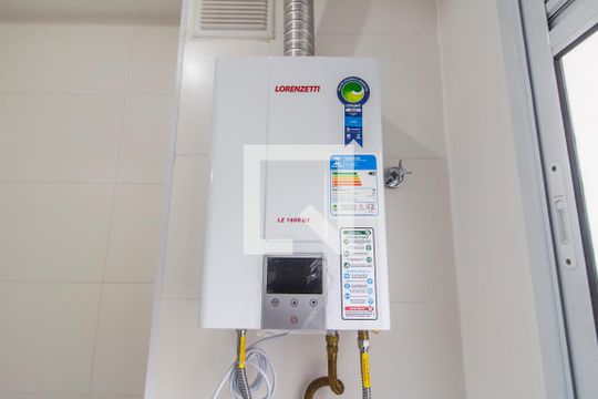 Detalhe da area de serviço de apartamento para alugar com 1 quarto, 42m² em Jardim Tupanci, Barueri