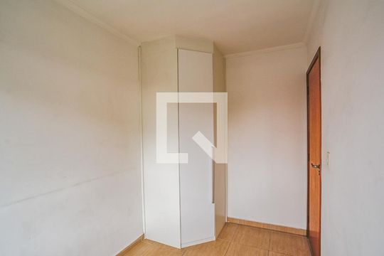 Quarto 1 de apartamento para alugar com 2 quartos, 38m² em Campestre, Santo André