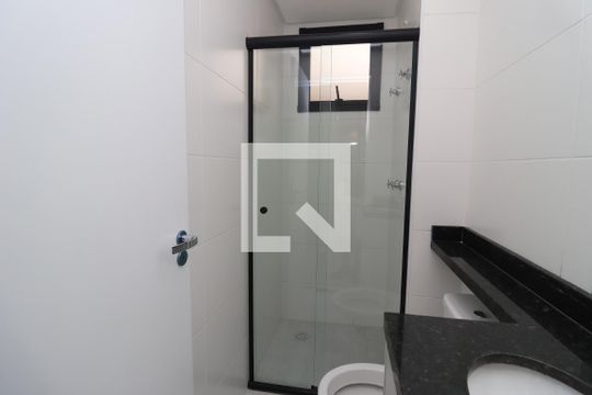 Banheiro de apartamento para alugar com 2 quartos, 41m² em Chácara Santo Antônio (zona Leste), São Paulo