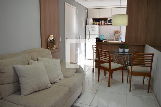 sala de apartamento para alugar com 2 quartos, 50m² em Bom Jesus, Contagem