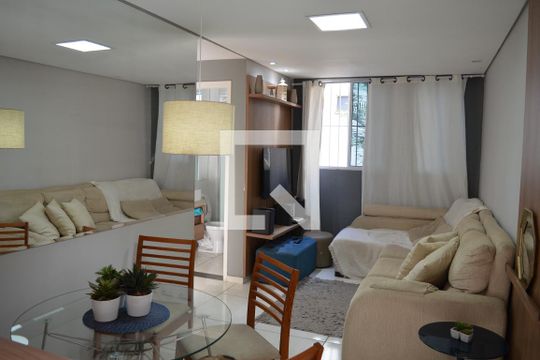 Apartamento para alugar com 2 quartos, 50m² em Bom Jesus, Contagem