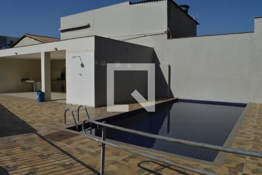 Área comum - Piscina de apartamento para alugar com 2 quartos, 50m² em Bom Jesus, Contagem