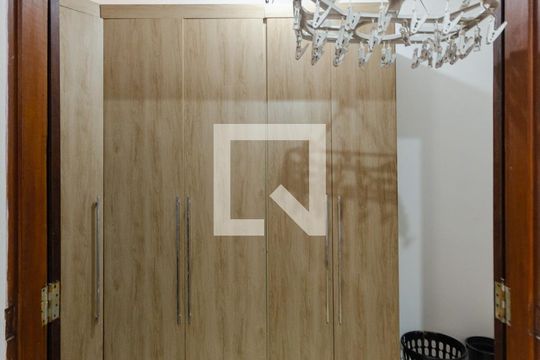 Quarto - Closet de casa para alugar com 1 quarto, 85m² em Jardim Maristela, São Paulo