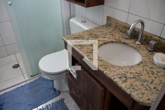 Banheiro de apartamento para alugar com 3 quartos, 162m² em Santa Maria, São Caetano do Sul