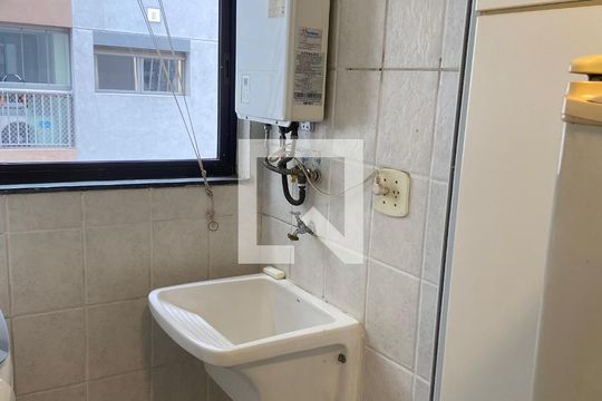 Lavanderia de apartamento para alugar com 2 quartos, 55m² em Indianópolis, São Paulo