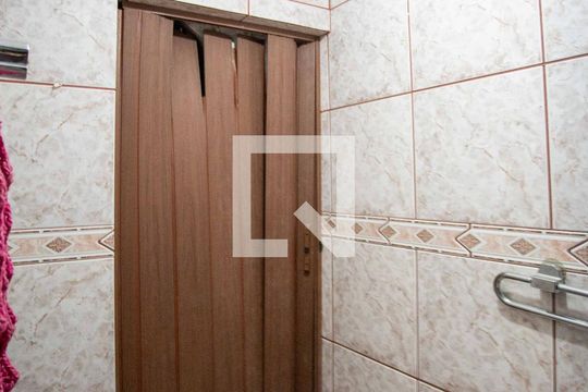 Lavabo de casa à venda com 3 quartos, 201m² em Jardim Elisa, Diadema