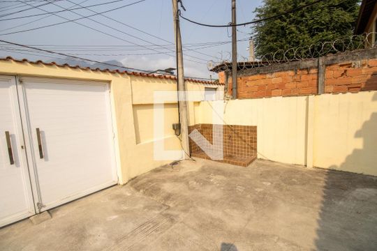 Quintal de casa à venda com 2 quartos, 359m² em Anil, Rio de Janeiro