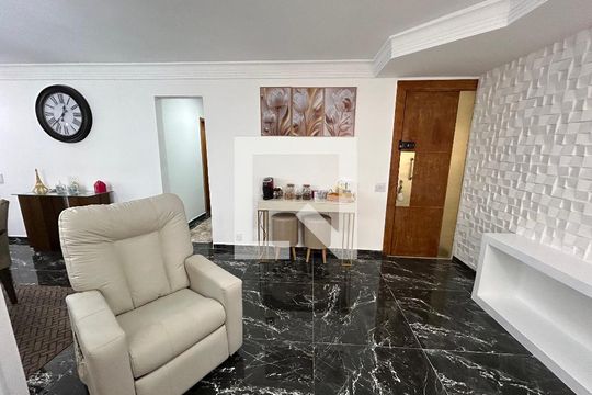 Sala de apartamento à venda com 3 quartos, 115m² em Pacaembu, São Paulo