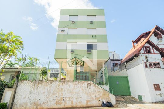 Fachada de apartamento à venda com 1 quarto, 40m² em Menino Deus, Porto Alegre