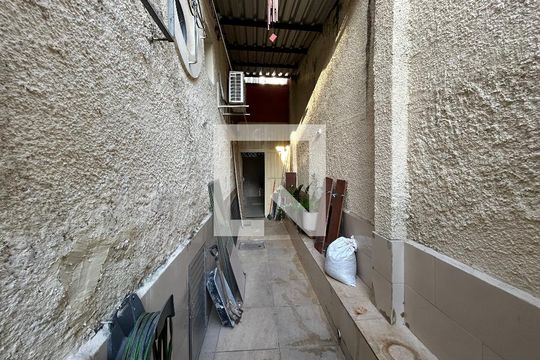 Área comum de casa à venda com 3 quartos, 217m² em Todos Os Santos, Rio de Janeiro