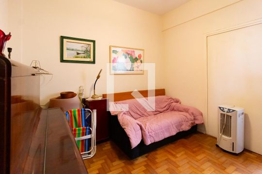 Quarto 2 de apartamento à venda com 3 quartos, 100m² em Copacabana, Rio de Janeiro