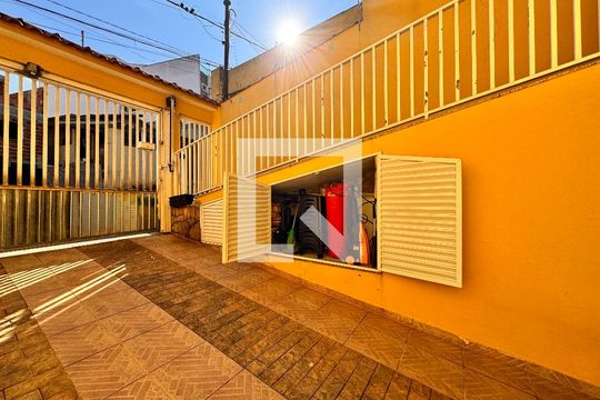 Garagem de casa à venda com 3 quartos, 195m² em Vila Alto de Santo Andre, Santo André