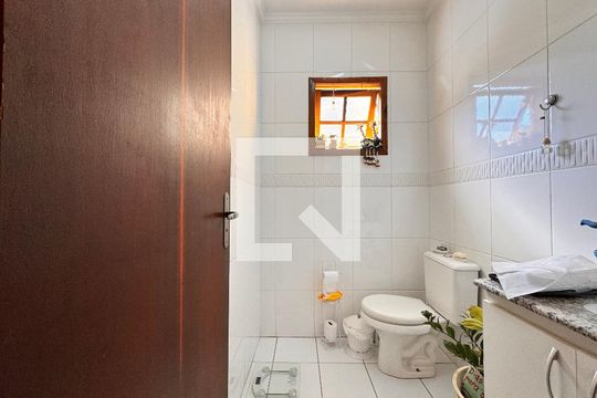 Lavabo de casa à venda com 3 quartos, 195m² em Vila Alto de Santo Andre, Santo André