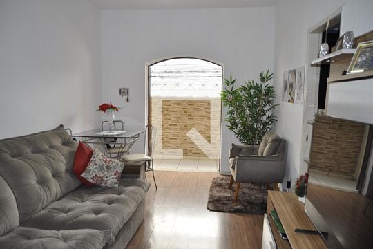 Sala de casa para alugar com 3 quartos, 227m² em Cachambi, Rio de Janeiro