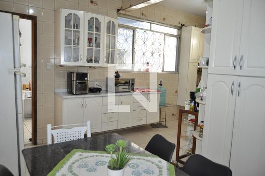 Cozinha de casa para alugar com 3 quartos, 227m² em Cachambi, Rio de Janeiro