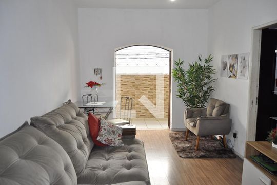 Sala de casa para alugar com 3 quartos, 227m² em Cachambi, Rio de Janeiro