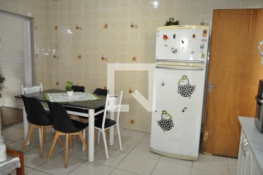 Cozinha de casa para alugar com 3 quartos, 227m² em Cachambi, Rio de Janeiro