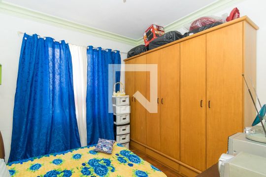 Quarto 1 de apartamento para alugar com 2 quartos, 63m² em Olaria, Rio de Janeiro