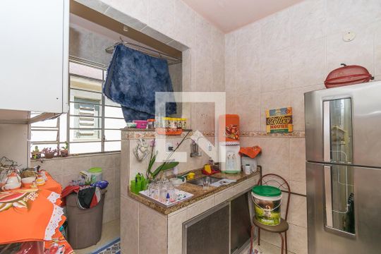 Cozinha de apartamento para alugar com 2 quartos, 63m² em Olaria, Rio de Janeiro