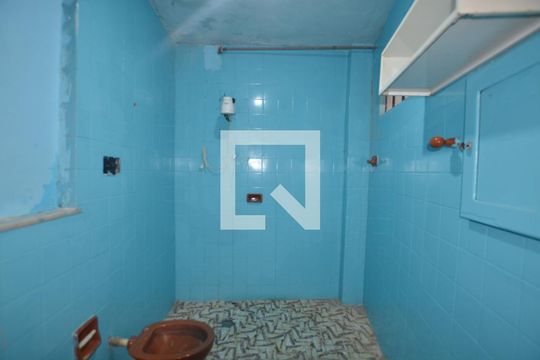 Banheiro de apartamento para alugar com 2 quartos, 100m² em Bento Ribeiro, Rio de Janeiro