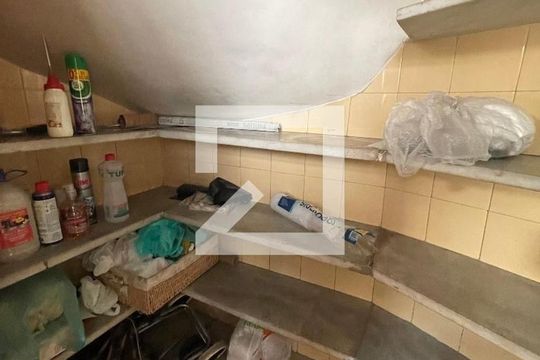 Despensa de casa à venda com 4 quartos, 295m² em Butantã, São Paulo