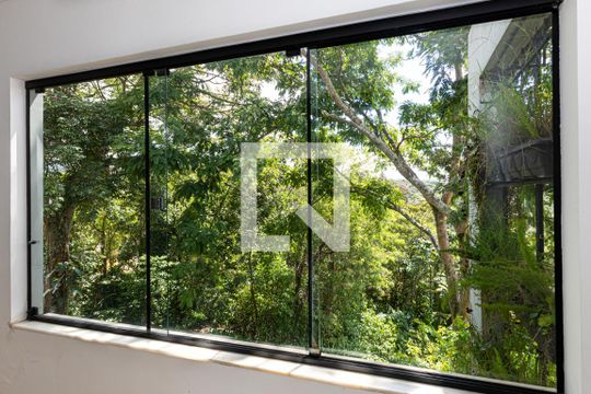 Vista da Suíte de casa de condomínio à venda com 3 quartos, 240m² em Passárgada, Nova Lima
