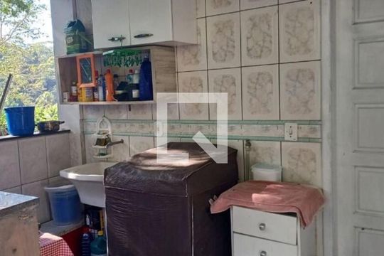 Casa à venda com 1 quarto, 84m² em Engenho do Mato, Niterói