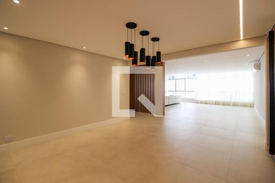 Sala de apartamento à venda com 3 quartos, 243m² em Jardim Paulista, São Paulo