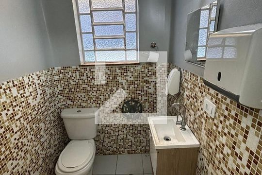 Banheiro 1 de casa à venda com 7 quartos, 290m² em Perdizes, São Paulo