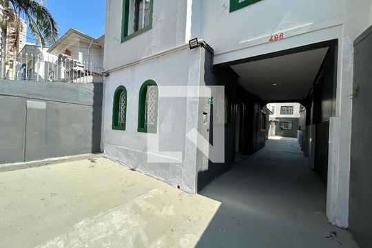 Garagem de casa à venda com 7 quartos, 290m² em Perdizes, São Paulo